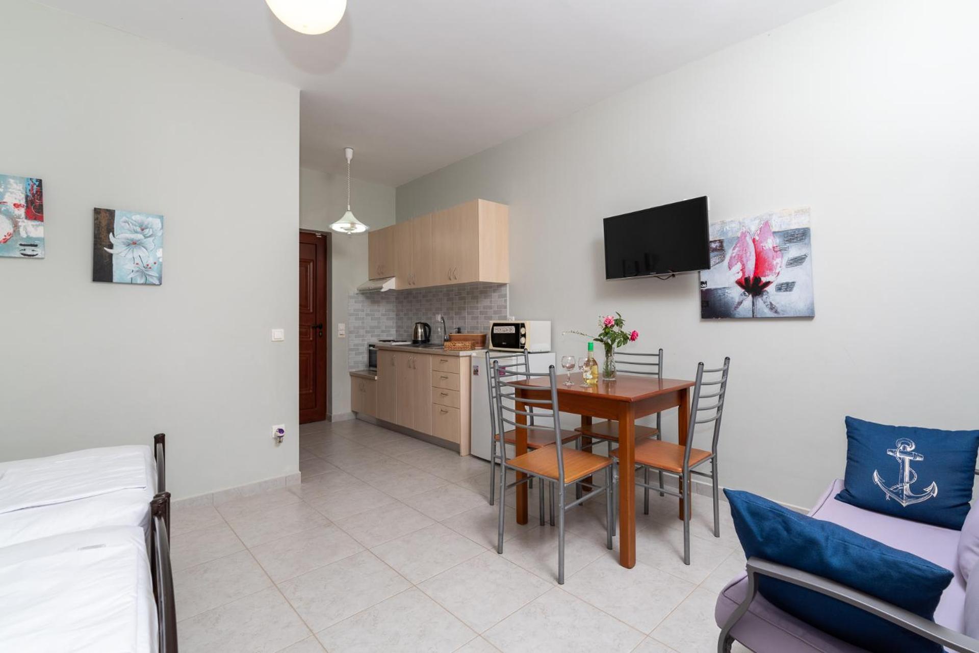 Stratos By Mroom Apartments Makrýgialos エクステリア 写真