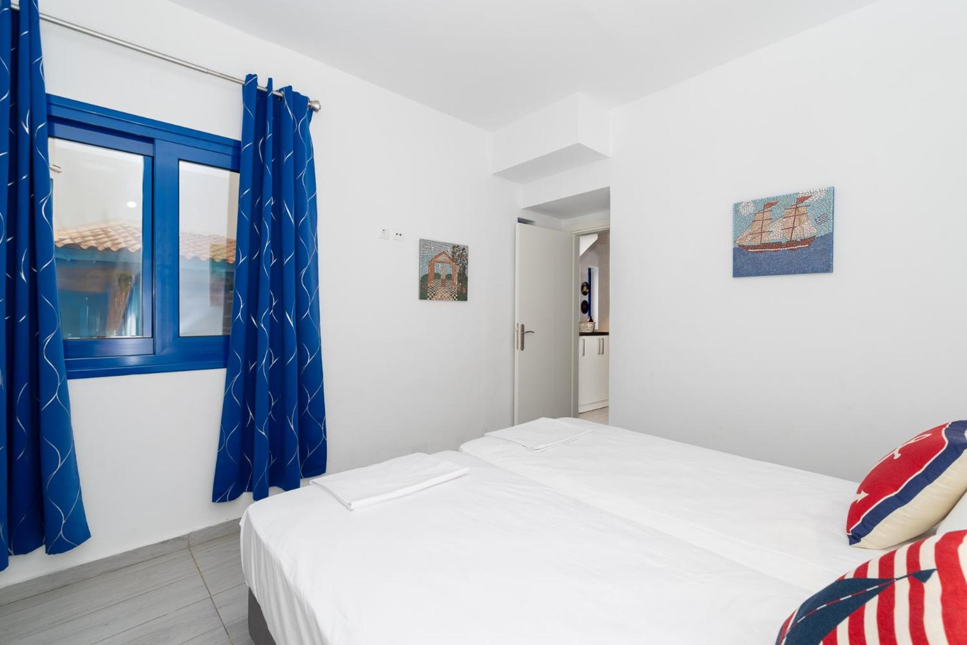 Stratos By Mroom Apartments Makrýgialos エクステリア 写真
